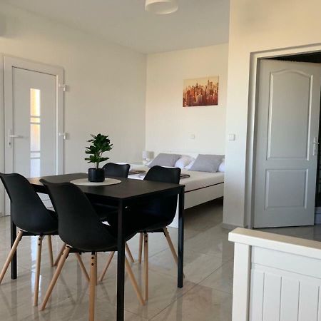 Nelany Apartamento Zubovići Exterior foto