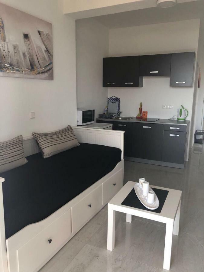Nelany Apartamento Zubovići Exterior foto