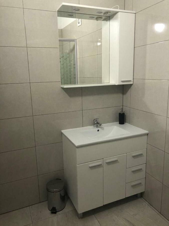 Nelany Apartamento Zubovići Exterior foto