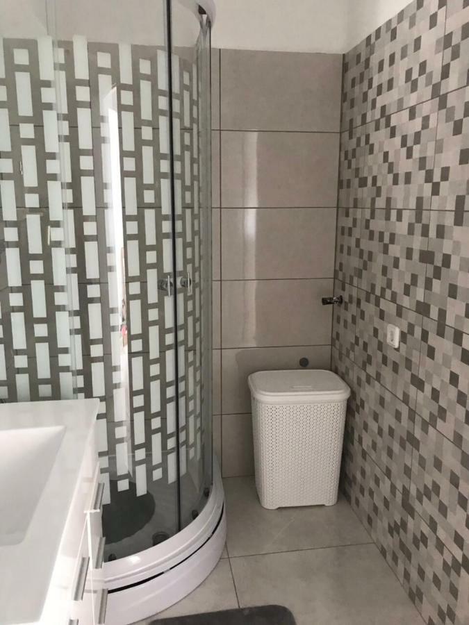 Nelany Apartamento Zubovići Exterior foto