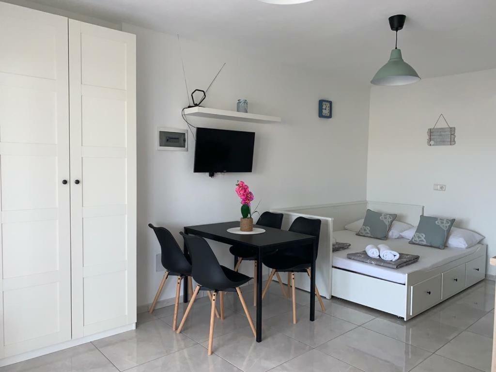Nelany Apartamento Zubovići Exterior foto