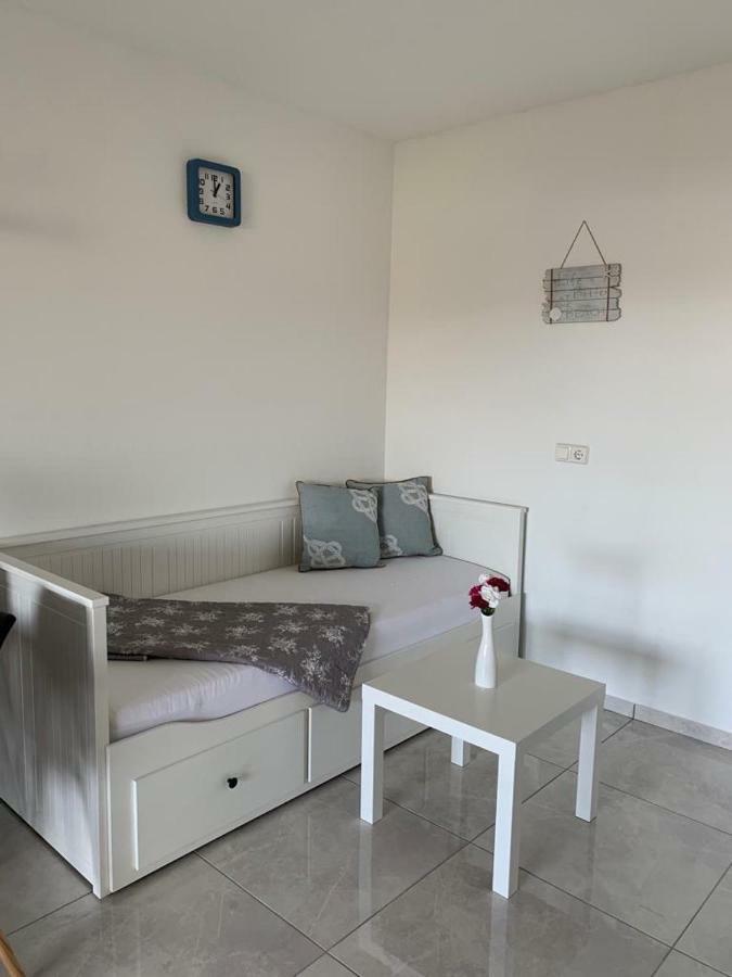 Nelany Apartamento Zubovići Exterior foto